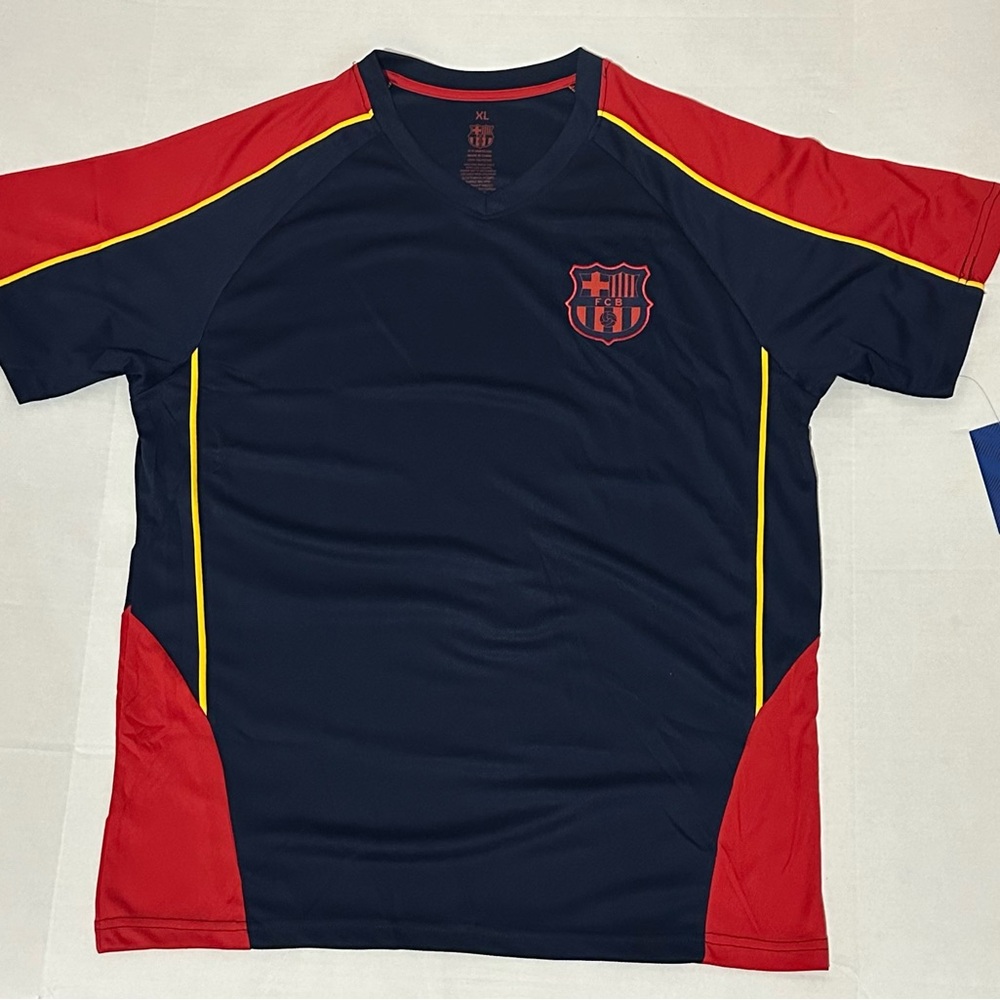 FC Barcelona Highlight Game Day Shirt Men’s XL new with tags